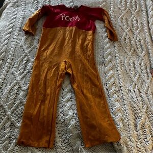 Vintage children’s Winnie the Pooh costume size 4–6 100% polyester